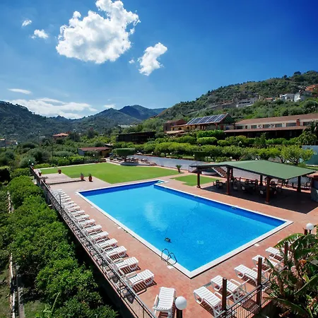'a Nuciara Park & Hotel 3*